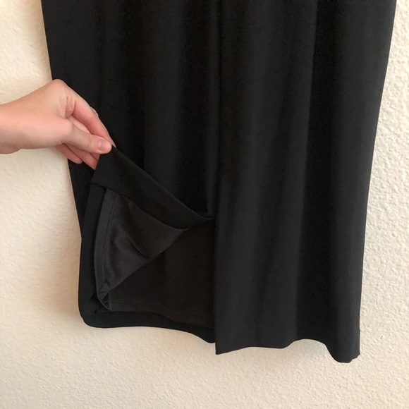 NWT Anne Klein Black Dress With Jeweled Accent - Picture 5 of 8